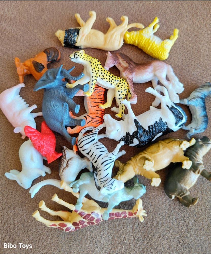 Animal figurines for children_thumbnail_3
