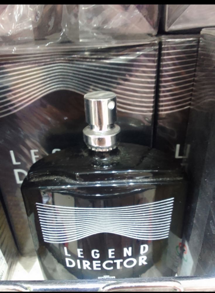 perfume  Legend Director_thumbnail_1
